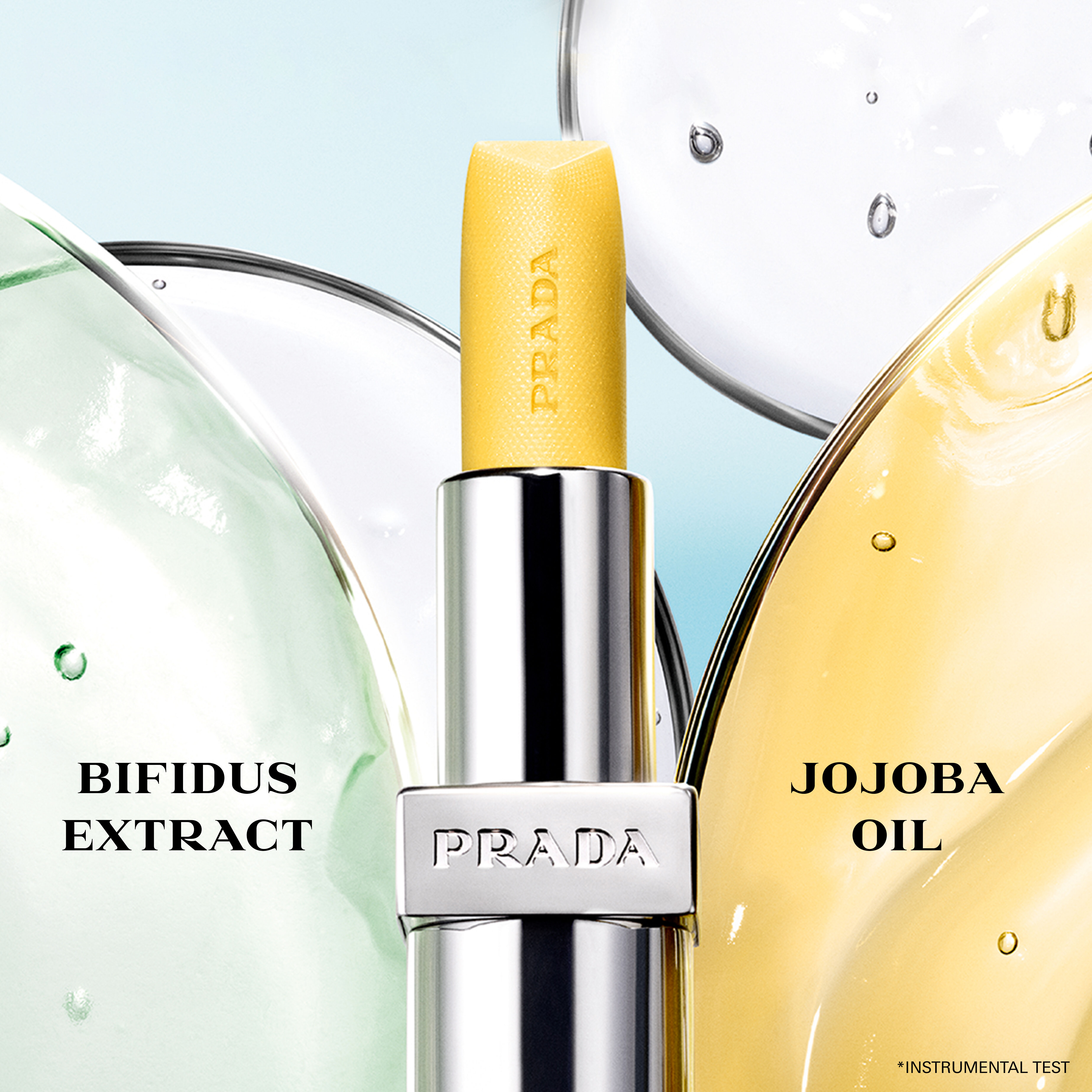 リップ バーム フロスティング ケア｜リップスティック｜プラダ