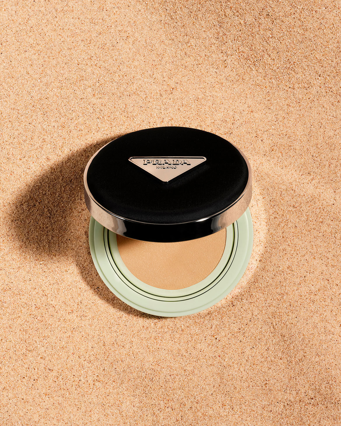 ファンデーション｜プラダ ビューティ公式オンラインストア｜PRADA BEAUTY