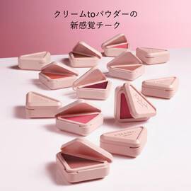 プラダ タッチ